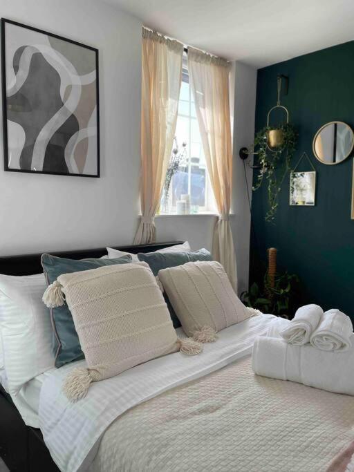 Stylish Putney Village Flat London Eksteriør billede