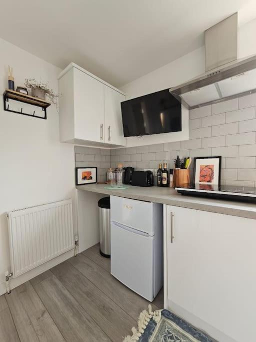 Stylish Putney Village Flat London Eksteriør billede